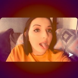 Meet your Posher, Addison